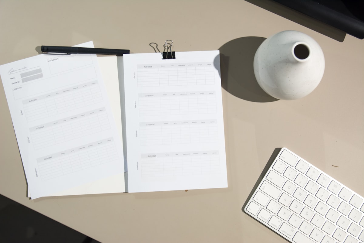 Calendar Blocking vs. To-Do Lists: Why the Best System Uses Both